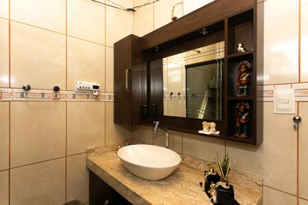 Apartamento para alugar com 83m², 2 quartos e sem vaga Apartamento para alugar com 83m², 2 quartos e sem vagaBanheiro