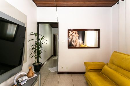 Apartamento para alugar com 83m², 2 quartos e sem vaga Apartamento para alugar com 83m², 2 quartos e sem vagaSala