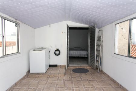 Apartamento para alugar com 83m², 2 quartos e sem vaga Apartamento para alugar com 83m², 2 quartos e sem vagaVaranda e Área de Serviço