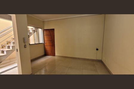 sala  de casa à venda com 3 quartos, 77m² em Residencial Lagoa, Betim