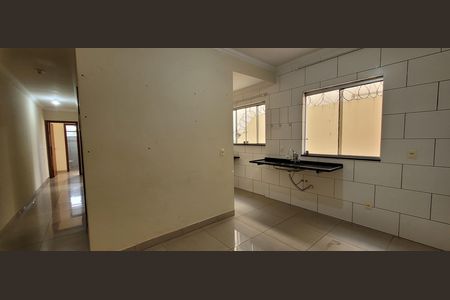 cozinha de casa à venda com 3 quartos, 77m² em Residencial Lagoa, Betim