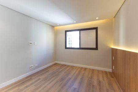Apartamento à venda com 75m², 2 quartos e 1 vaga Apartamento à venda com 75m², 2 quartos e 1 vagaSuíte