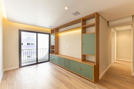 Apartamento à venda com 75m², 2 quartos e 1 vaga Apartamento à venda com 75m², 2 quartos e 1 vagaSala