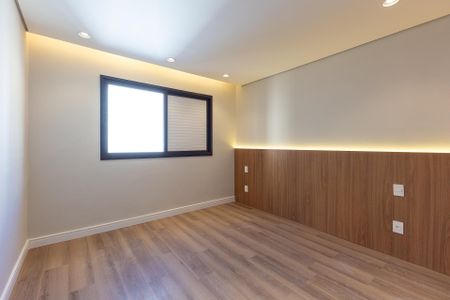 Apartamento à venda com 75m², 2 quartos e 1 vaga Apartamento à venda com 75m², 2 quartos e 1 vagaSuíte