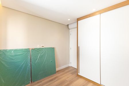 Apartamento à venda com 75m², 2 quartos e 1 vaga Apartamento à venda com 75m², 2 quartos e 1 vagaQuarto