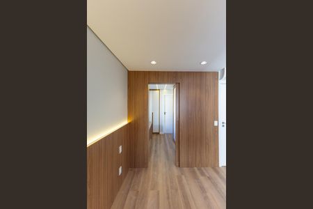 Apartamento à venda com 75m², 2 quartos e 1 vaga Apartamento à venda com 75m², 2 quartos e 1 vagaSuíte
