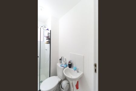 Banheiro de apartamento à venda com 2 quartos, 35m² em Jardim Recanto Verde, São Paulo