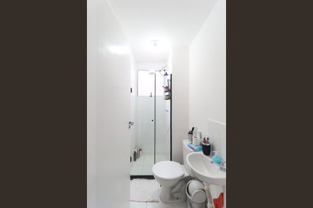 Banheiro de apartamento à venda com 2 quartos, 35m² em Jardim Recanto Verde, São Paulo