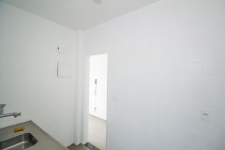Apartamento para alugar com 49m², 2 quartos e 1 vaga Apartamento para alugar com 49m², 2 quartos e 1 vagaCozinha e Área de Serviço