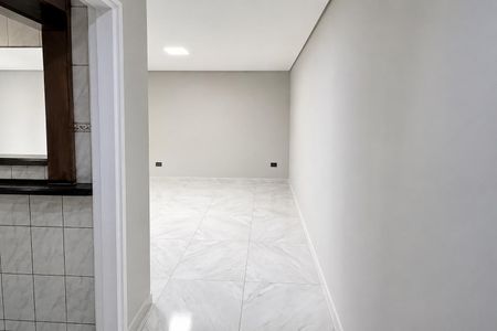 Cozinha de apartamento para alugar com 2 quartos, 45m² em Parque Cisper, São Paulo