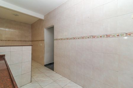 Cozinha de casa para alugar com 3 quartos, 120m² em Realengo, Rio de Janeiro