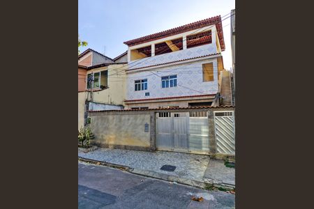Fachada de casa para alugar com 3 quartos, 120m² em Realengo, Rio de Janeiro