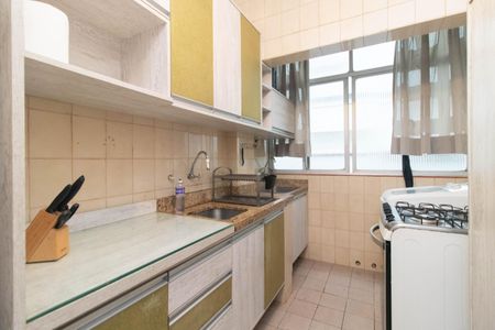 Apartamento à venda com 65m², 2 quartos e sem vaga Apartamento à venda com 65m², 2 quartos e sem vagaCozinha