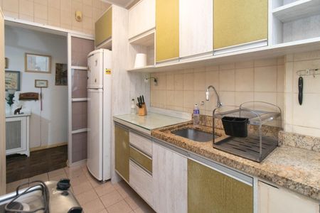 Apartamento à venda com 65m², 2 quartos e sem vaga Apartamento à venda com 65m², 2 quartos e sem vagaCozinha