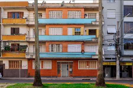 Apartamento à venda com 65m², 2 quartos e sem vaga Apartamento à venda com 65m², 2 quartos e sem vagaFachada