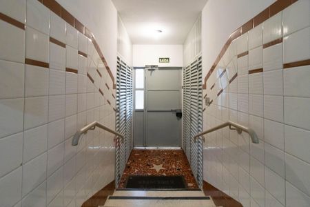 Apartamento à venda com 65m², 2 quartos e sem vaga Apartamento à venda com 65m², 2 quartos e sem vagaEntrada