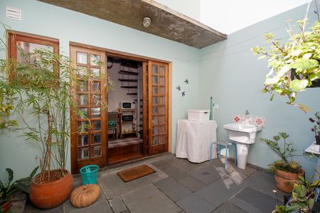 Área Externa/Área de Serviço de casa à venda com 3 quartos, 110m² em Pinheiros, São Paulo
