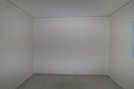 Quarto de casa para alugar com 1 quarto, 45m² em Vila Nova York, São Paulo