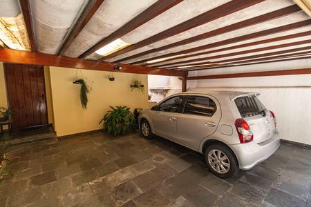 Garagem de casa à venda com 3 quartos, 150m² em Aclimação, São Paulo