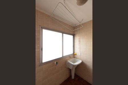 ÁREA DE SERVIÇO de apartamento para alugar com 4 quartos, 98m² em Conceicao, Campinas