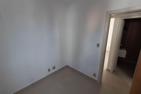Apartamento para alugar com 98m², 4 quartos e 1 vaga Apartamento para alugar com 98m², 4 quartos e 1 vagaQUARTO 2
