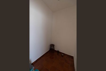 Apartamento para alugar com 98m², 4 quartos e 1 vaga Apartamento para alugar com 98m², 4 quartos e 1 vagaQUARTO DA ÁREA DE SERVIÇO