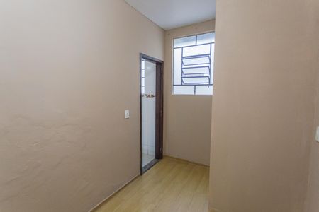Sala de kitnet/studio para alugar com 1 quarto, 50m² em Santa Tereza, Belo Horizonte