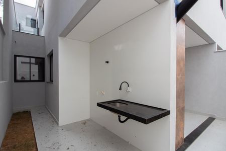Área de Serviço de casa à venda com 4 quartos, 180m² em Planalto, Belo Horizonte