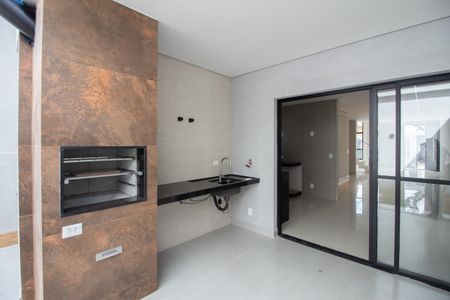 Espaço Gourmet de casa à venda com 4 quartos, 180m² em Planalto, Belo Horizonte