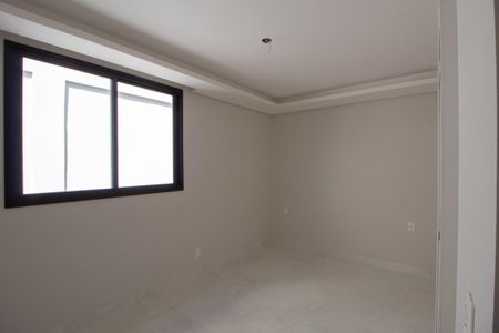 Semi - Suíte 1 de casa à venda com 4 quartos, 180m² em Planalto, Belo Horizonte
