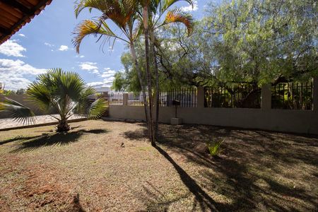Casa de condomínio à venda com 303m², 2 quartos e 4 vagasJardim