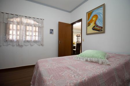 Casa de condomínio à venda com 303m², 2 quartos e 4 vagasSuíte 2