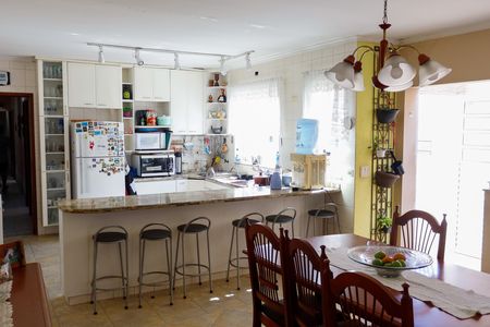 sala de casa à venda com 3 quartos, 200m² em Baronesa, Osasco