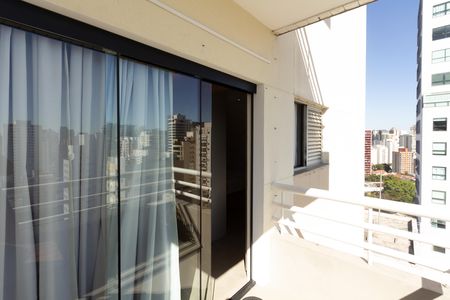 Apartamento para alugar com 54m², 1 quarto e 1 vaga Apartamento para alugar com 54m², 1 quarto e 1 vagaVaranda