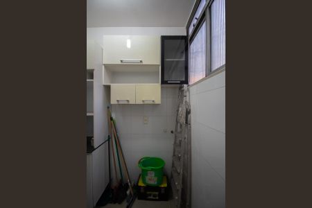 Apartamento para alugar com 70m², 2 quartos e 1 vagaÁrea de Serviço