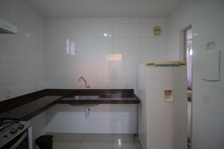 Cozinha de apartamento para alugar com 2 quartos, 70m² em Conjunto California, Belo Horizonte
