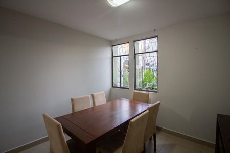 Apartamento para alugar com 70m², 2 quartos e 1 vagaSala de Jantar