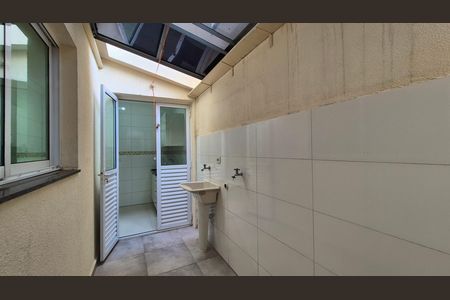 Apartamento para alugar com 48m², 2 quartos e 1 vaga Apartamento para alugar com 48m², 2 quartos e 1 vagaLavanderia