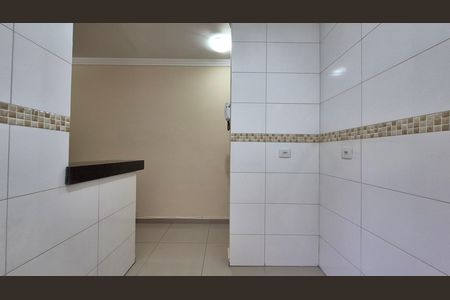 Cozinha de apartamento à venda com 2 quartos, 48m² em Jardim Stella, Santo André