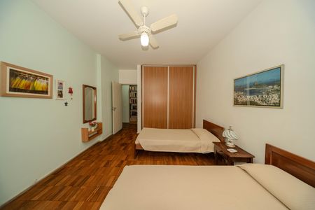 Banheiro 2 de apartamento à venda com 3 quartos, 290m² em Bela Vista, São Paulo