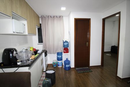 Apartamento para alugar com 32m², 2 quartos e sem vagaSala e Cozinha
