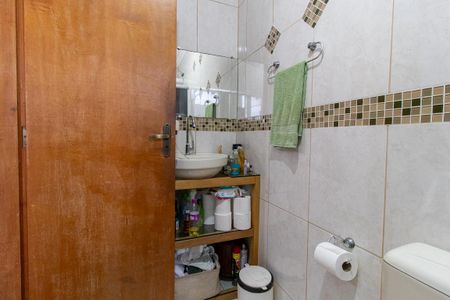 Casa à venda com 110m², 3 quartos e 3 vagasBanheiro da Suíte