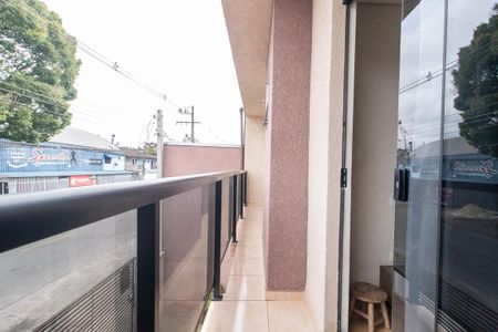 Sacada de casa à venda com 3 quartos, 110m² em Sítio Cercado, Curitiba