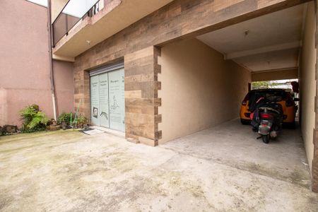 Casa à venda com 110m², 3 quartos e 3 vagasGaragem