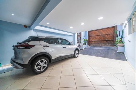Garagem de casa à venda com 3 quartos, 295m² em Vila Luzita, Santo André