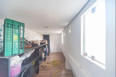 Quarto de Serviço e depósito de casa à venda com 3 quartos, 295m² em Vila Luzita, Santo André