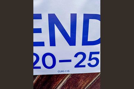 Placa instalada na Fachada de casa à venda com 3 quartos, 295m² em Vila Luzita, Santo André