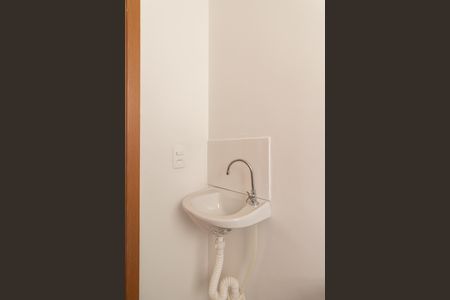 Banheiro de apartamento à venda com 2 quartos, 45m² em Parada Xv de Novembro, São Paulo