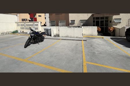 Garagem de apartamento à venda com 2 quartos, 48m² em Castelo, Belo Horizonte