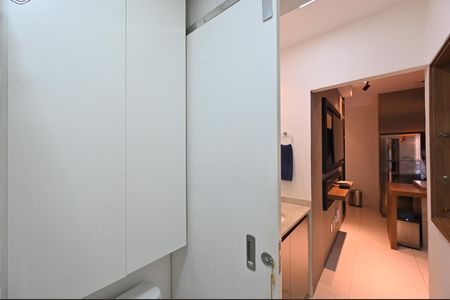 Banheiro Social de apartamento à venda com 1 quarto, 32m² em Vila da Saúde, São Paulo